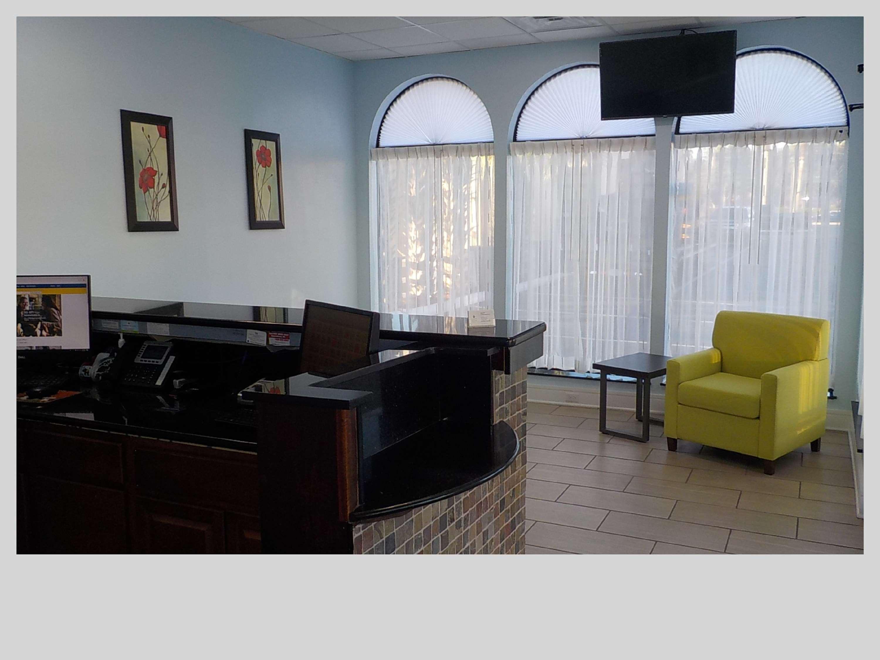 Best Western Bazarell Inn Монтеморелос Экстерьер фото