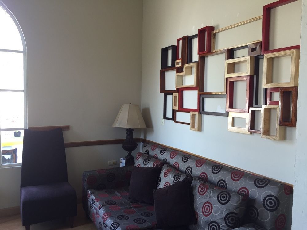 Best Western Bazarell Inn Монтеморелос Экстерьер фото